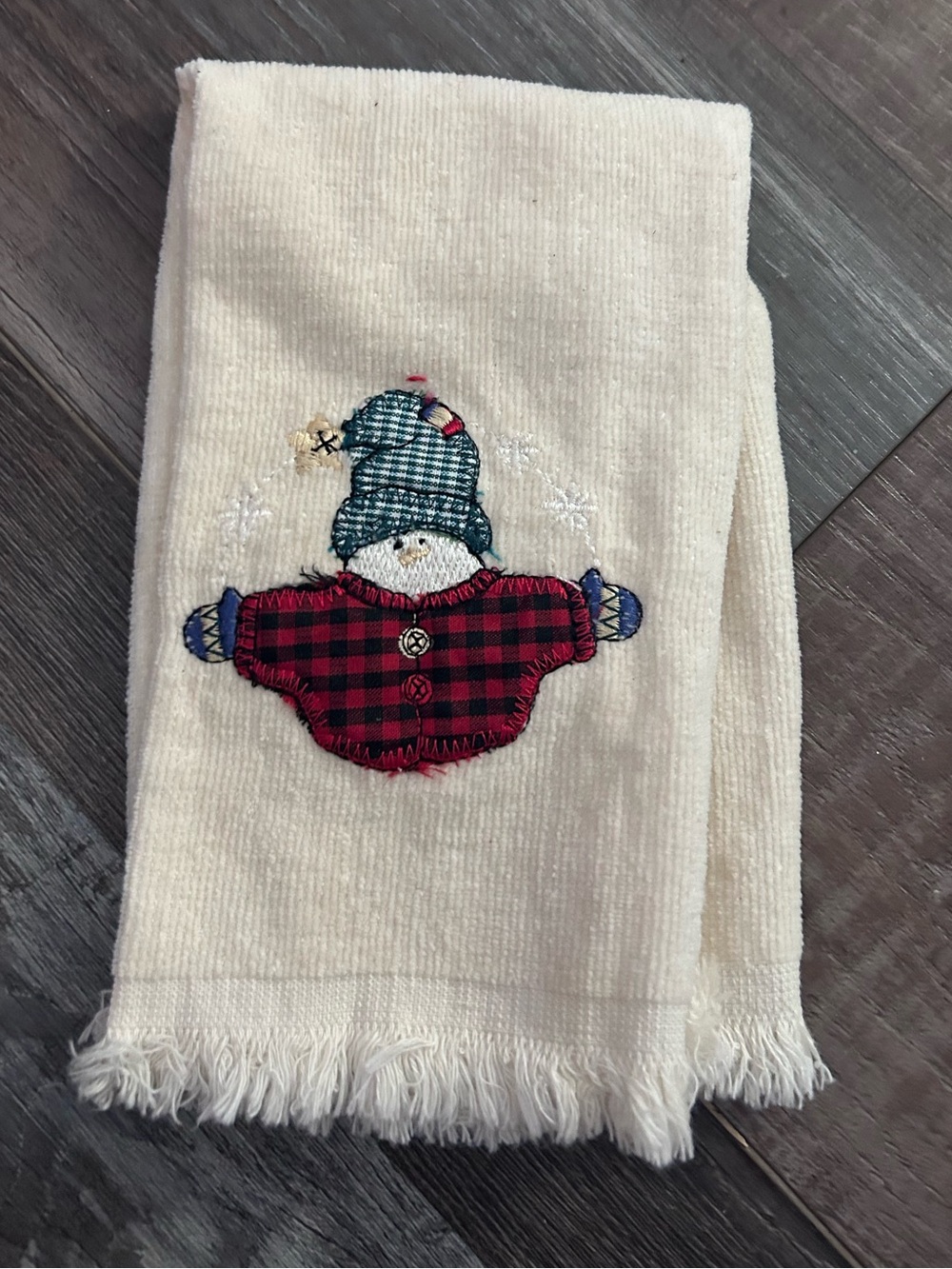 Free w bundle Towel Christmas Embroidered  Fingertip